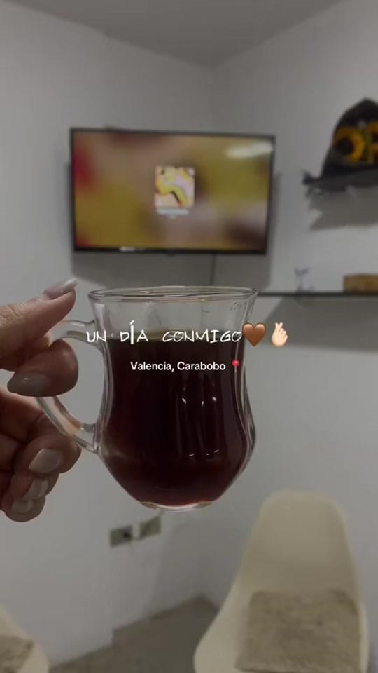 Post 4 by yolistudio_ on TikTok (video)