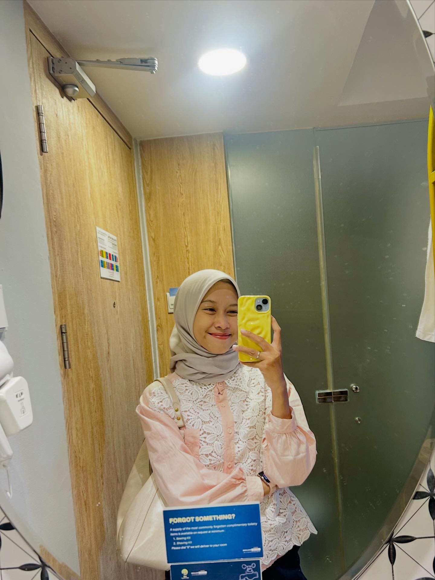 Post 5 by Kadita Claudia on TikTok (video)