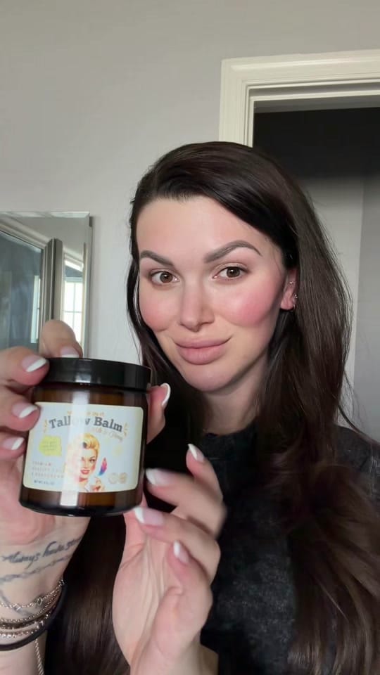 Post 2 by Andrea Kuoni on TikTok (video)