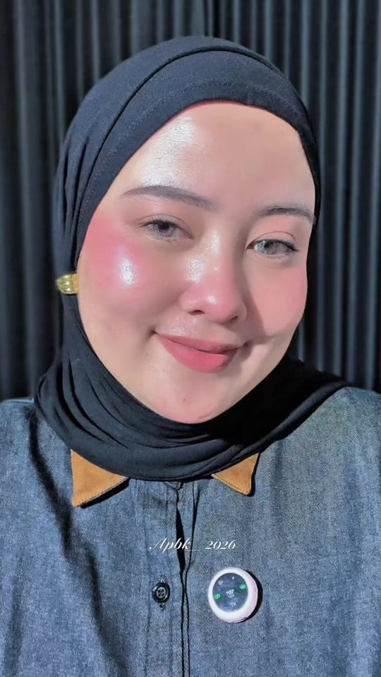 Post 1 by T i w i🍭 on TikTok (video)