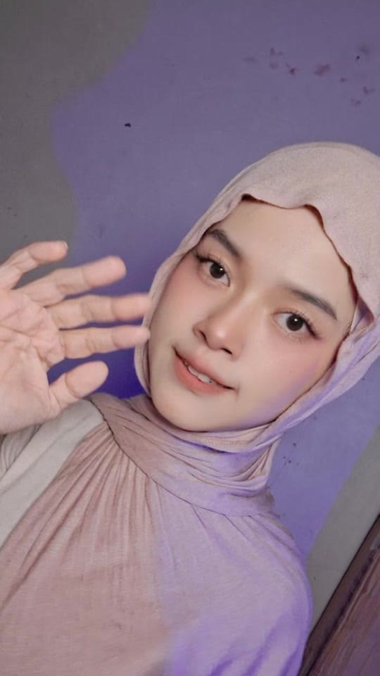 Post 2 by 𝐴𝑓𝑖𝑖 𝑀𝑎𝑛𝑠 on TikTok (video)