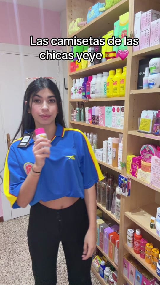 Post 3 by mili_cosmeticsbcn on TikTok (video)