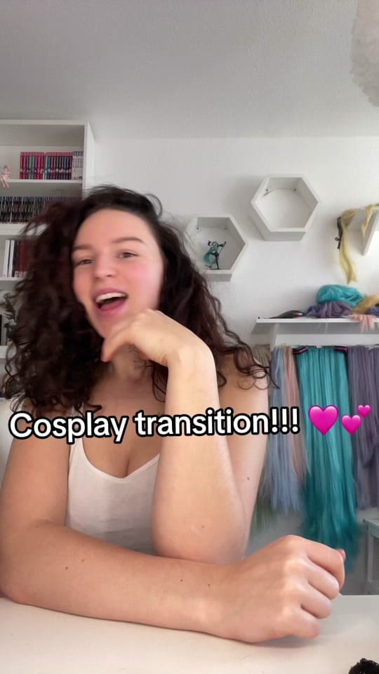 Post 4 by Resi on TikTok (video)