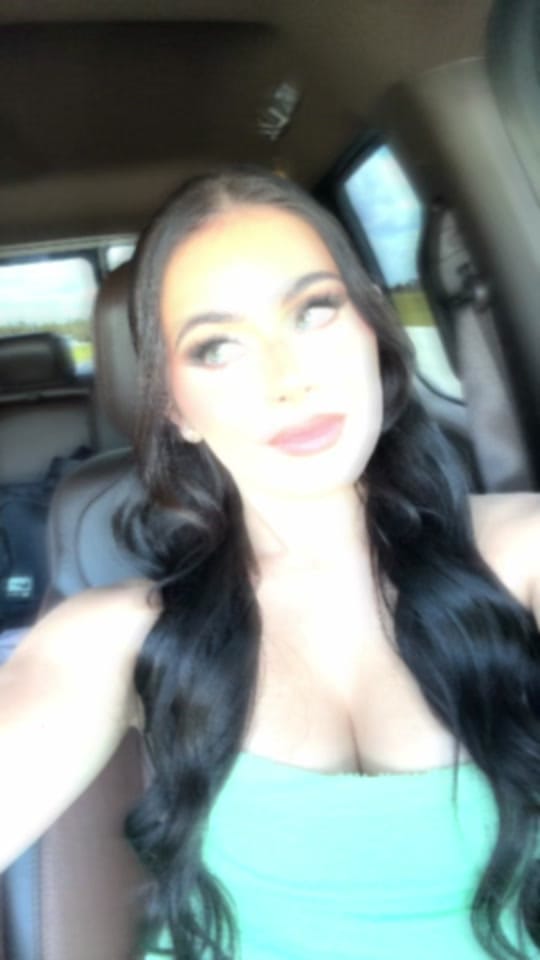 Post 7 by Cristina Antunez on TikTok (video)