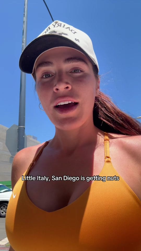 Post 1 by Maxie on TikTok (video)