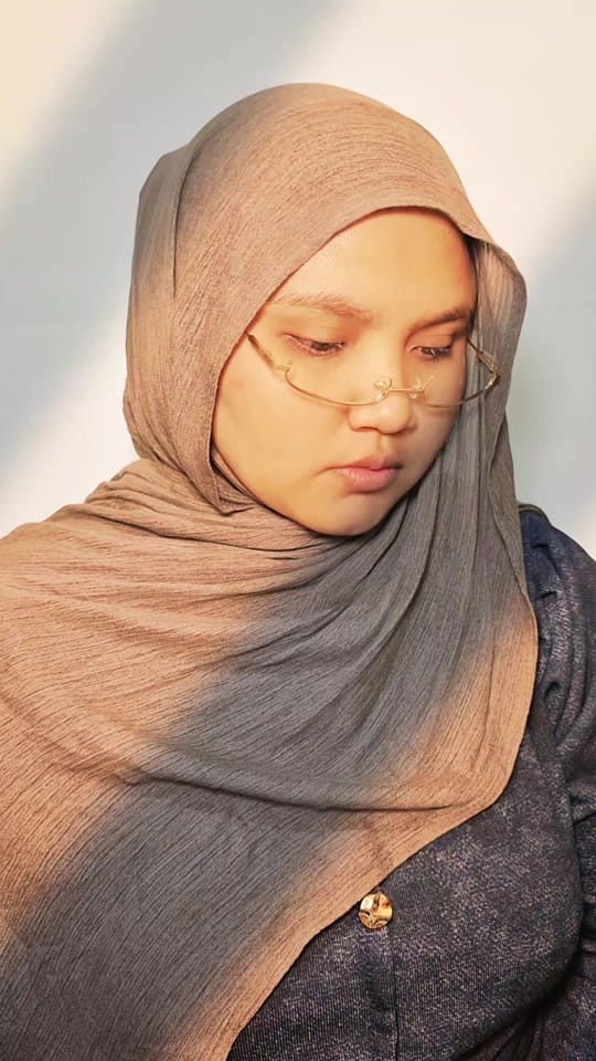 Post 5 by intann | riview makeup on TikTok (video)