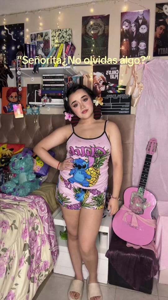 Post 5 by anairam on TikTok (video)