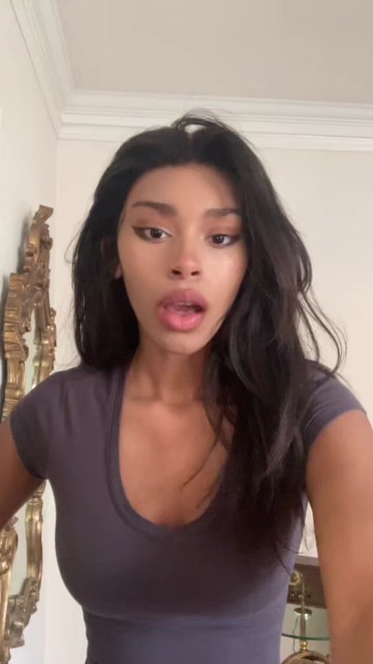 Post 8 by thesnatchedfactory on TikTok (video)