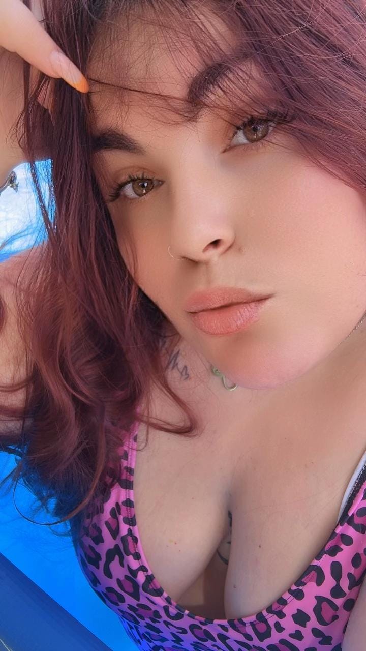 Post 2 by Gloria Love on TikTok (video)