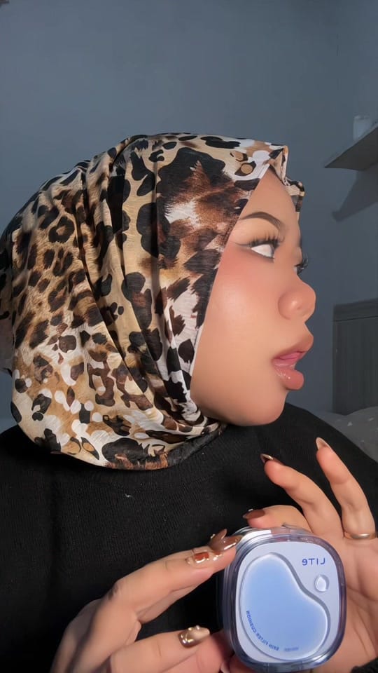 Post 10 by 𝕚𝕘 : 𝕊𝕒𝕟𝕚𝕒𝕕𝕖𝕨𝕚𝕥 on TikTok (video)