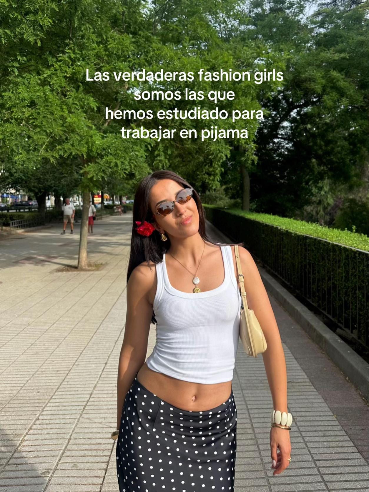 Post 4 by Rocío Grande on TikTok (video)