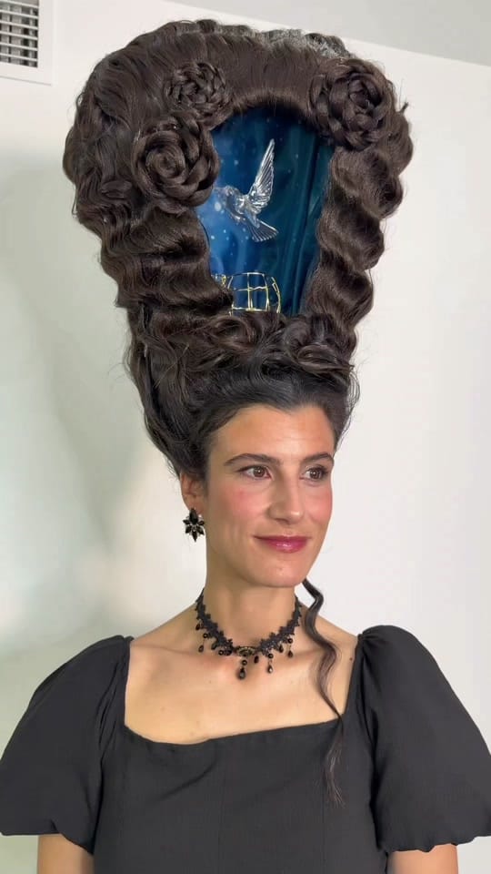 Post 2 by Laura Maya • Makeup & Hair on TikTok (video)