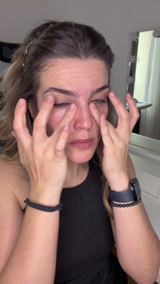 Post 5 by Laura Maya • Makeup & Hair on TikTok (video)