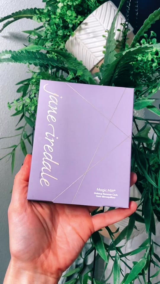 Post 2 by englishartistry on TikTok (video)