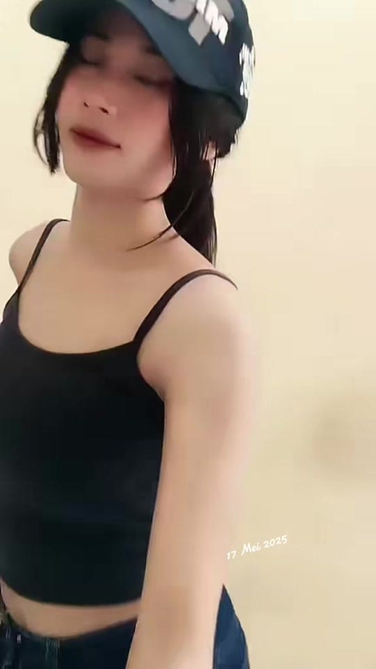Post 7 by Lelyy on TikTok (video)