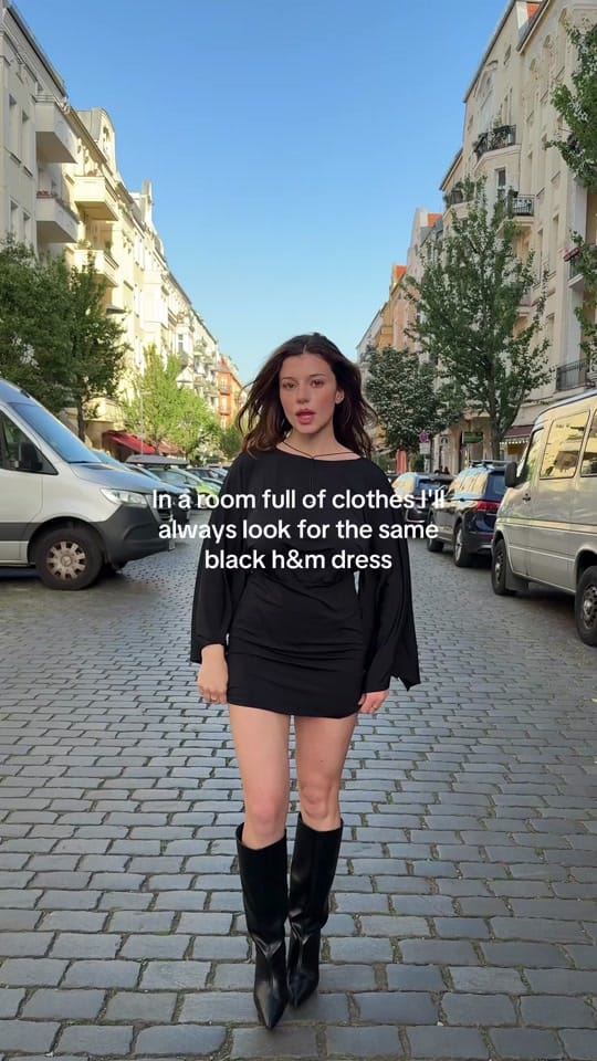Post 7 by riccardagreco on TikTok (video)