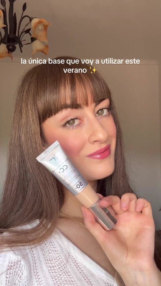 Post 2 by Esther Alcaide UGC Beauty on TikTok (video)