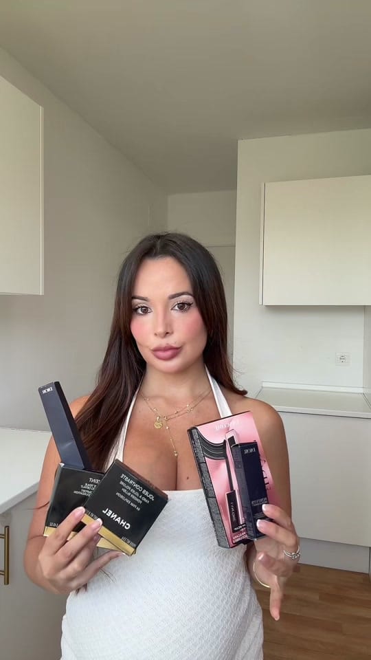 Post 5 by Yanira on TikTok (video)