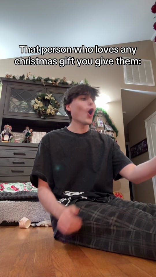 Post 5 by Connor Hesse on TikTok (video)