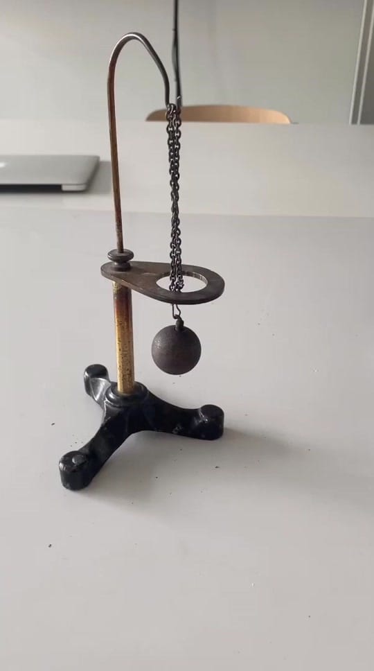 Post 9 by sCoolScience on TikTok (video)