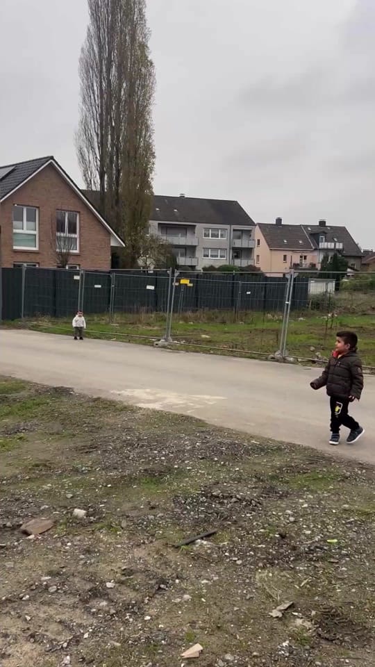Post 7 by sCoolScience on TikTok (video)