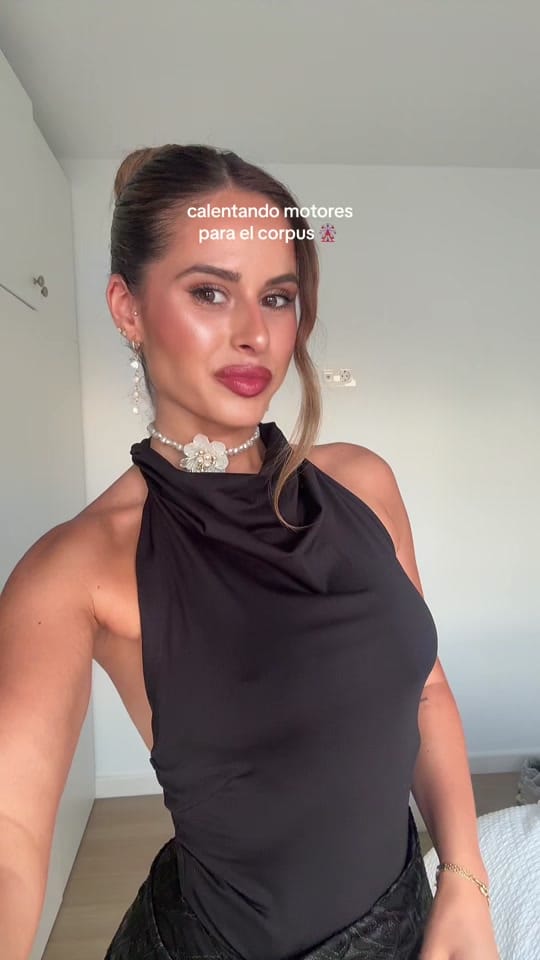 Post 5 by Elena Escañuela on TikTok (video)