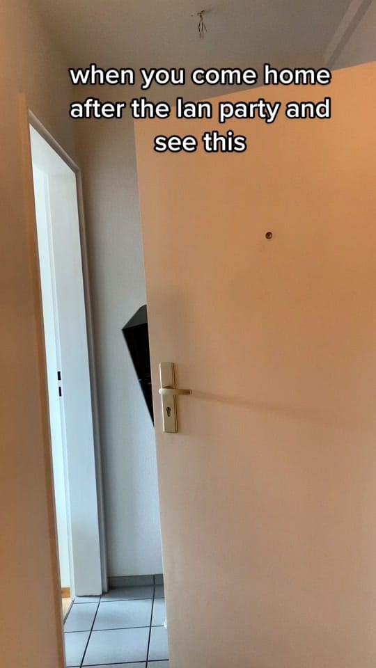 Post 4 by nina on TikTok (video)