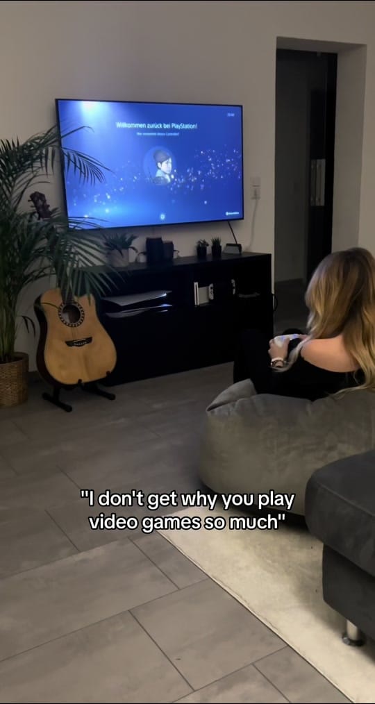 Post 1 by nina on TikTok (video)