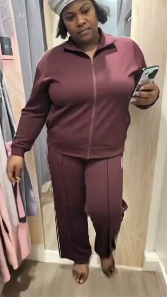 Post 1 by je suis la on TikTok (video)