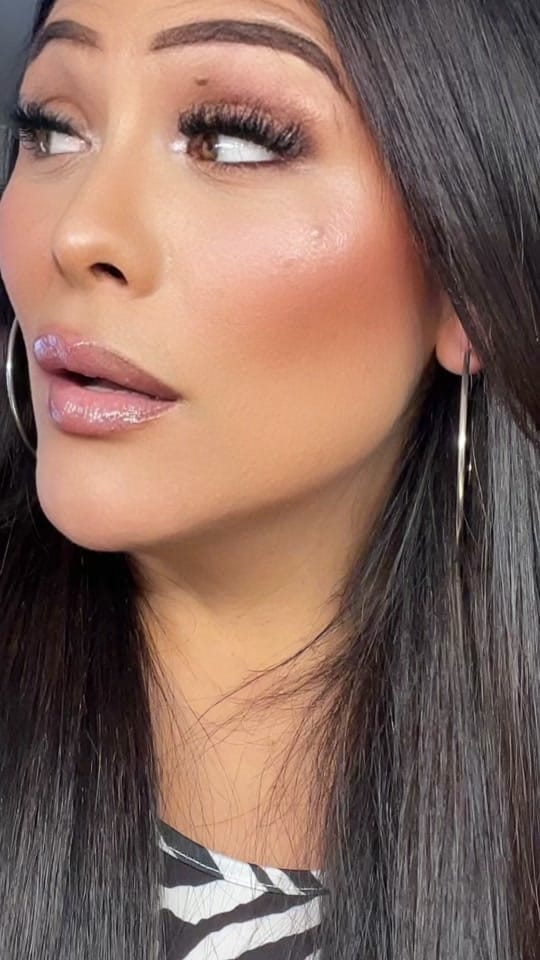 Post 8 by Yesenia on TikTok (video)