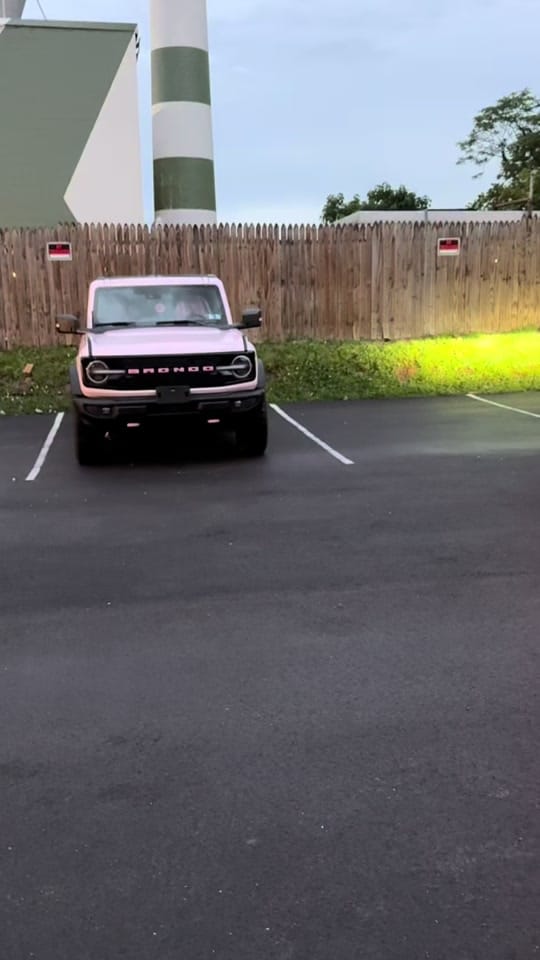 Post 5 by Jenna Martorana on TikTok (video)