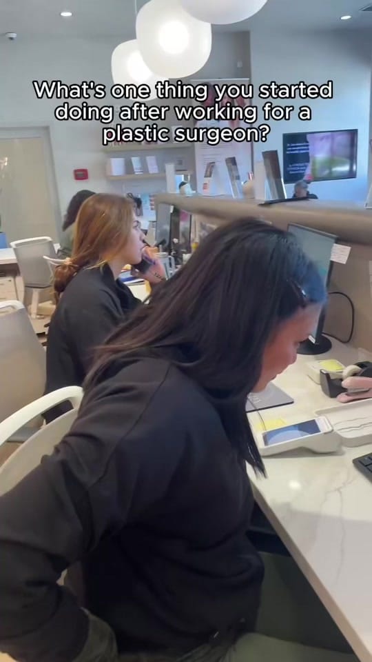 Post 3 by Drs. Wendy Lamara & Soobin Lim on TikTok (video)