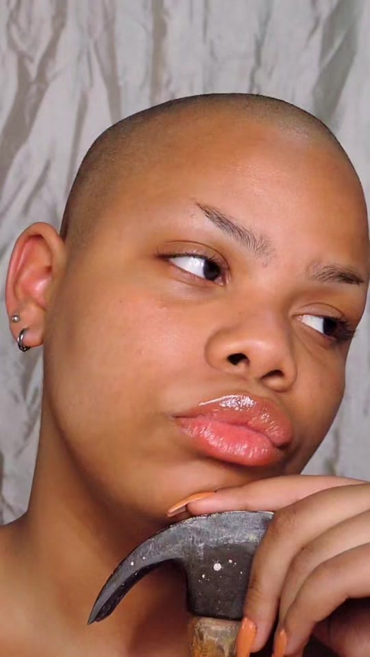 Post 10 by Souzamakeupv on TikTok (video)