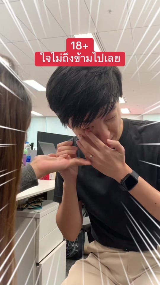 Post 7 by Kenny the magician on TikTok (video)