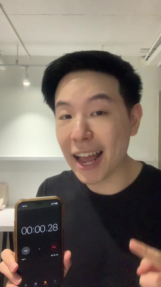 Post 4 by Kenny the magician on TikTok (video)
