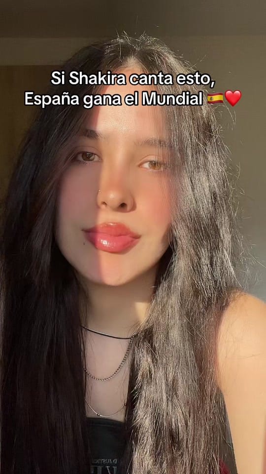 Post 8 by Rosa Damaged || 🖤 on TikTok (video)