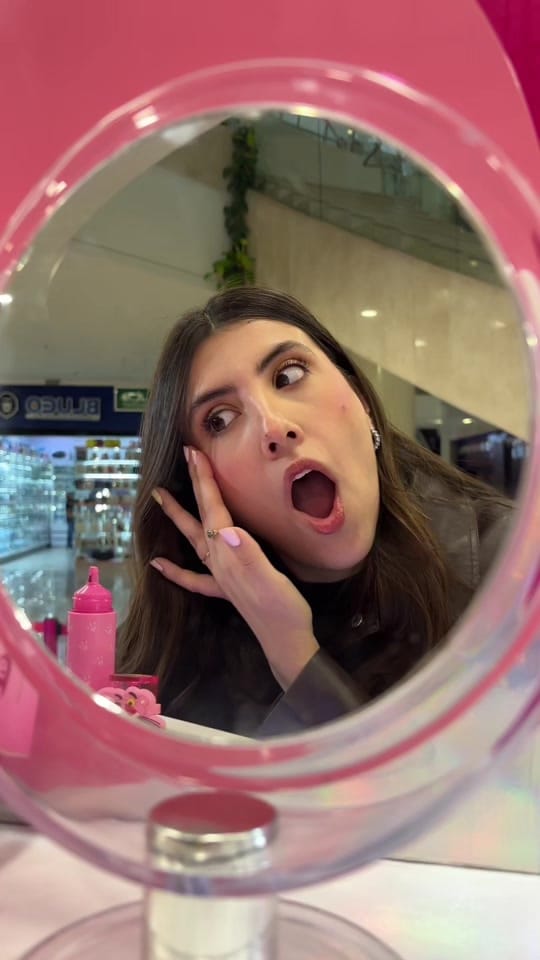 Post 4 by Lu valencia on TikTok (video)