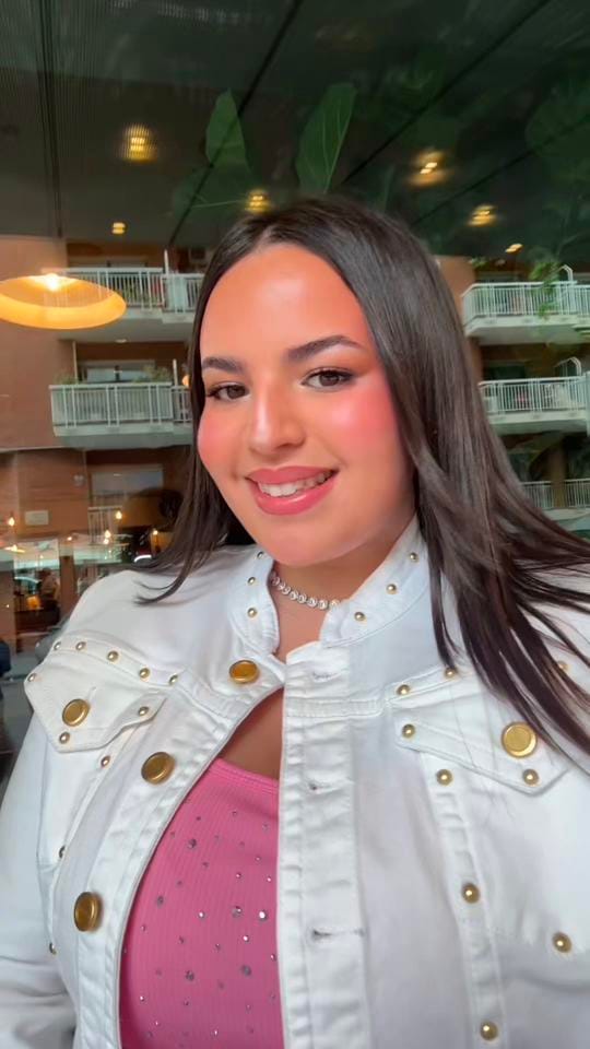 Post 8 by soy salmi 👜💅🏼✨ on TikTok (video)
