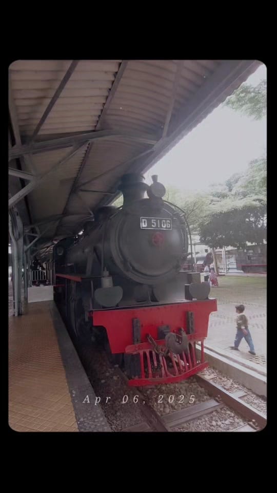 Post 10 by Dinda Saputri on TikTok (video)