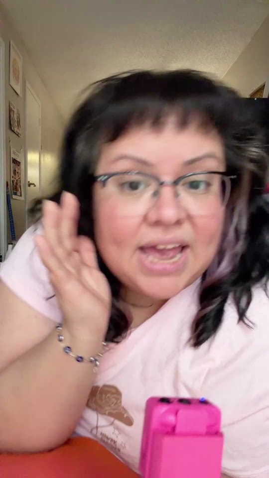 Post 6 by ellaequeue on TikTok (video)