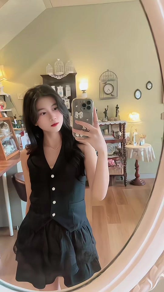 Post 4 by lallaa on TikTok (video)