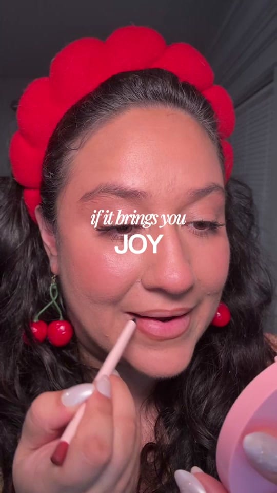 Post 8 by Darlene Lugo - Pimple Princess on TikTok (video)