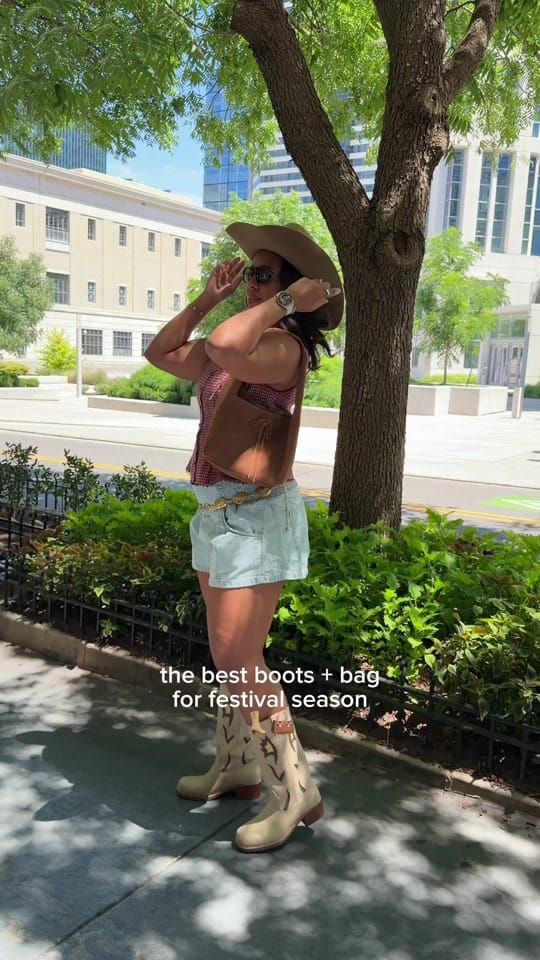 Post 7 by destanee on TikTok (video)