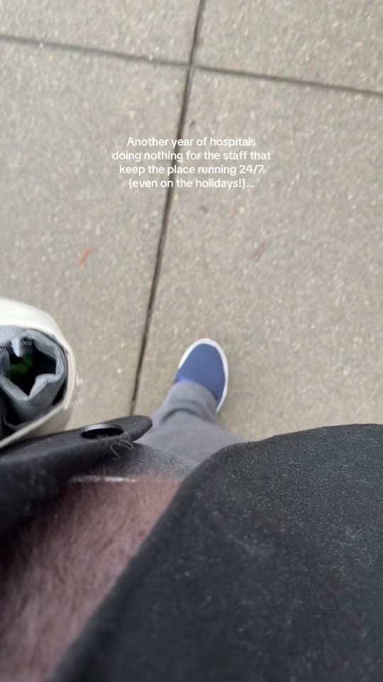 Post 5 by Em on TikTok (video)