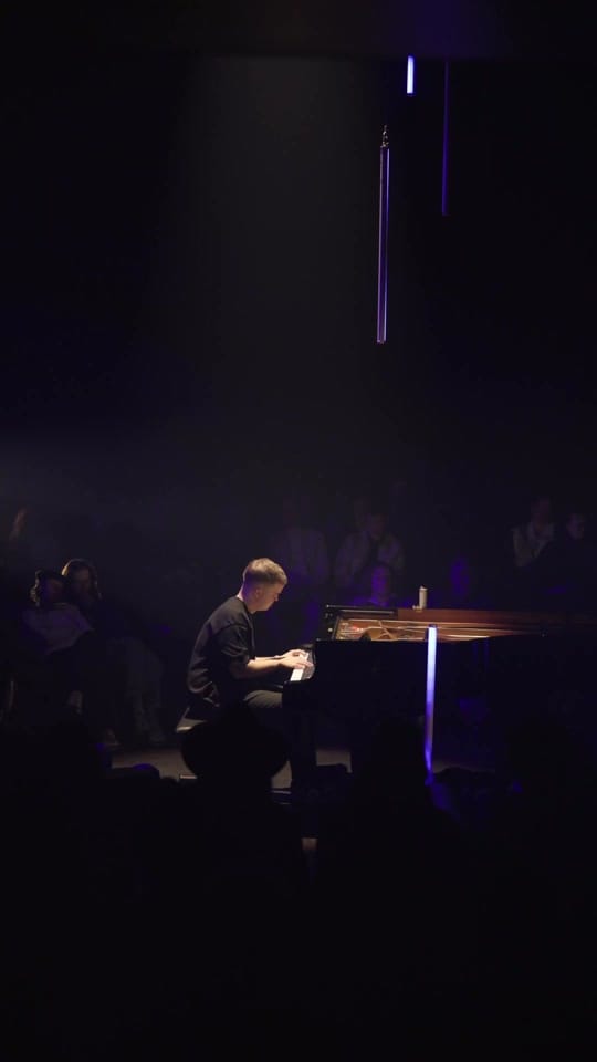 Post 9 by Levi Schechtmann on TikTok (video)