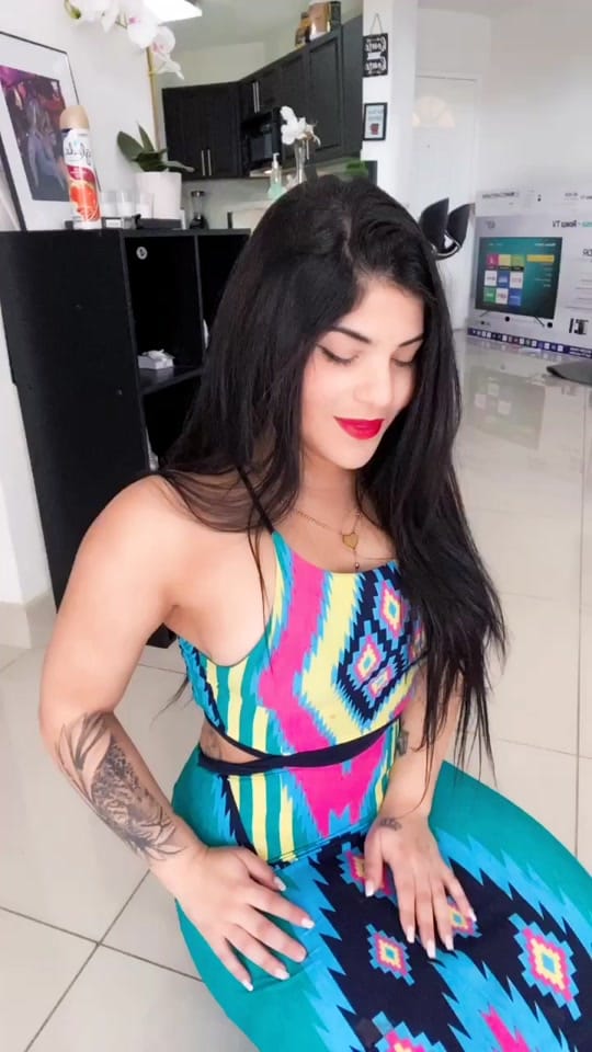 Post 6 by Fabiana a on TikTok (video)