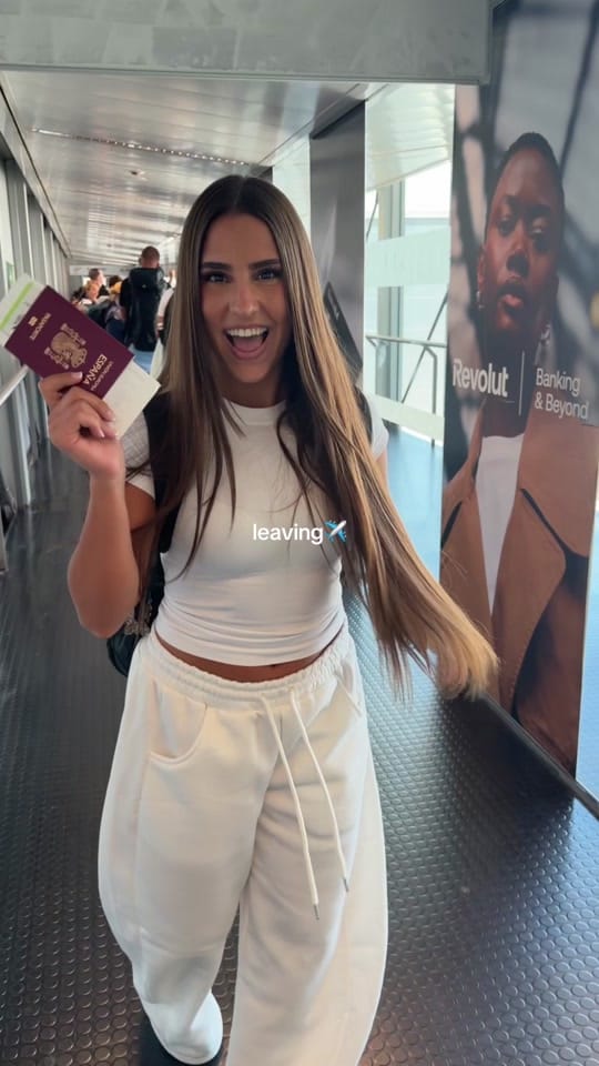 Post 3 by Andrea Giral on TikTok (video)