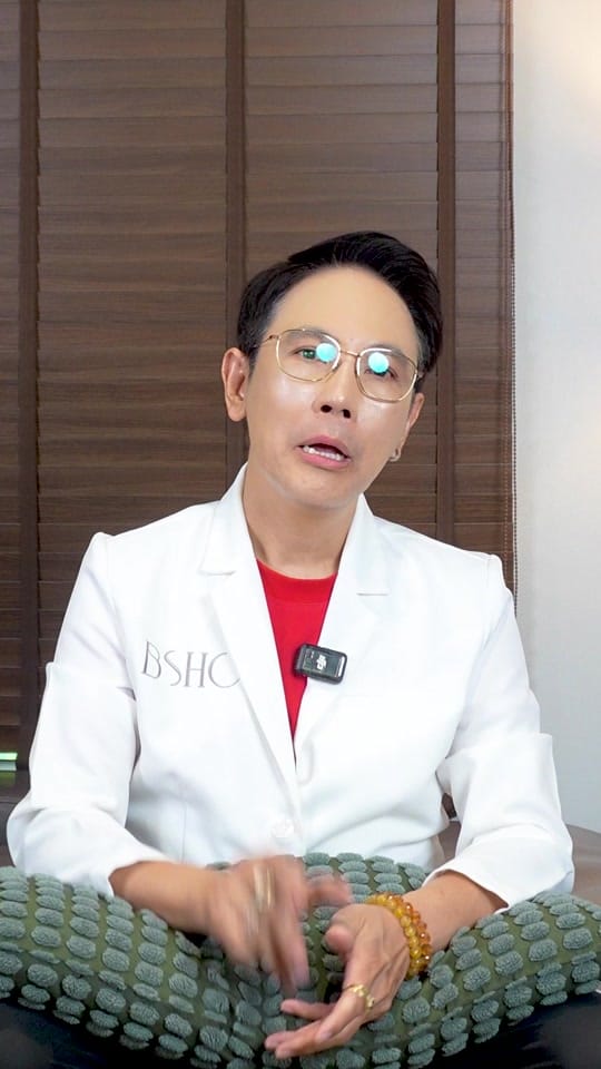 Post 7 by เรื่องเล่าพี่หมอเอ้ on TikTok (video)