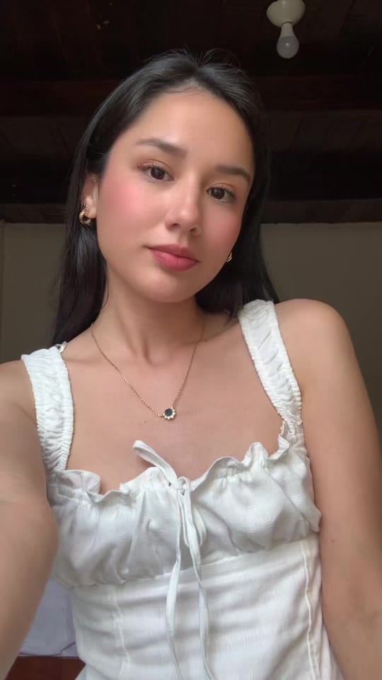 Post 9 by Luciana Estrada on TikTok (video)