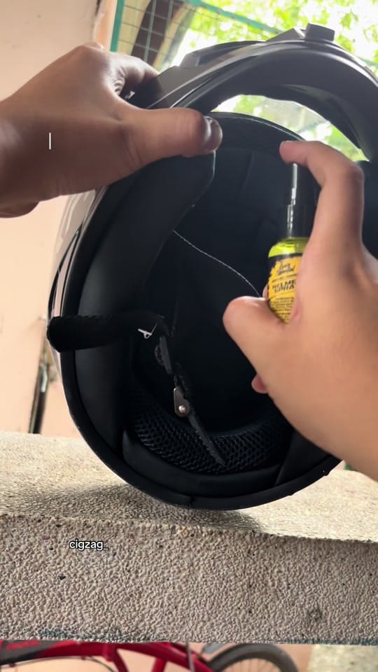 Post 10 by cigzag_ on TikTok (video)